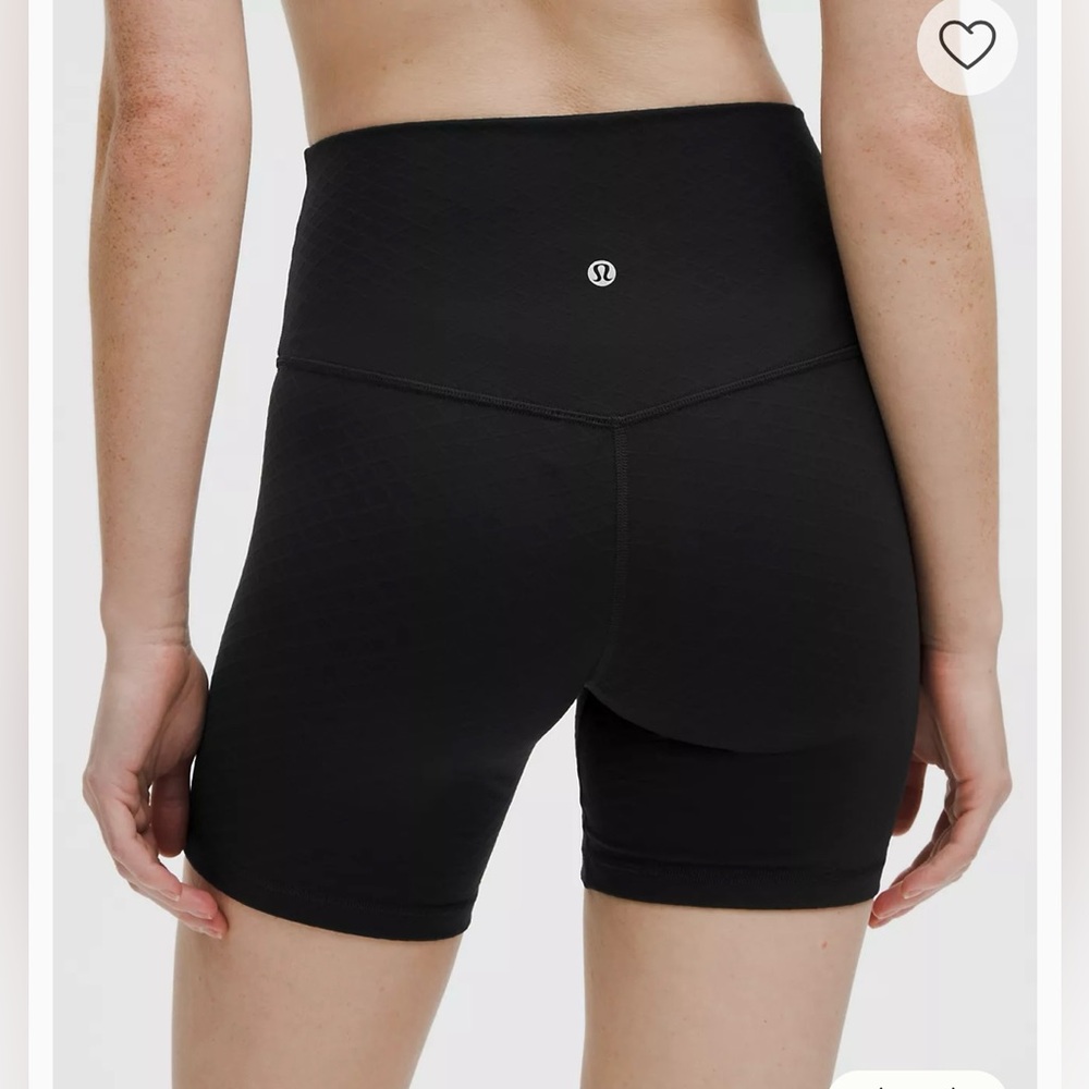 NEW Lululemon Align Ribbed High-Rise Short 6" Size 4 Black Color Shorts Women’s - Picture 3 of 8